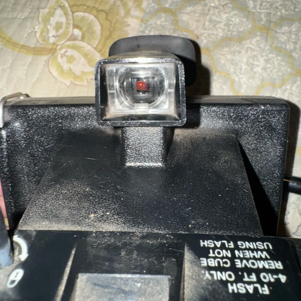 Vintage 1970s Polaroid Square Shooter 2 Land Camera - Instant Film Classic